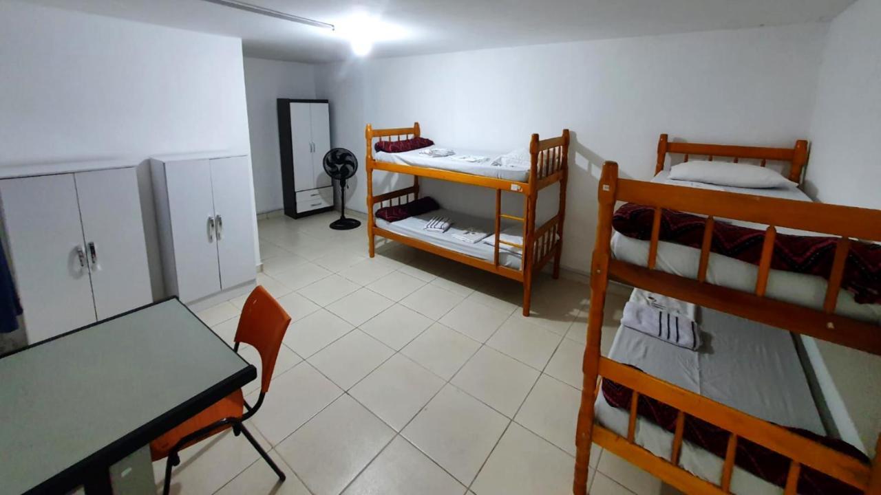 Hostel Airport Rooms ディアデマ エクステリア 写真